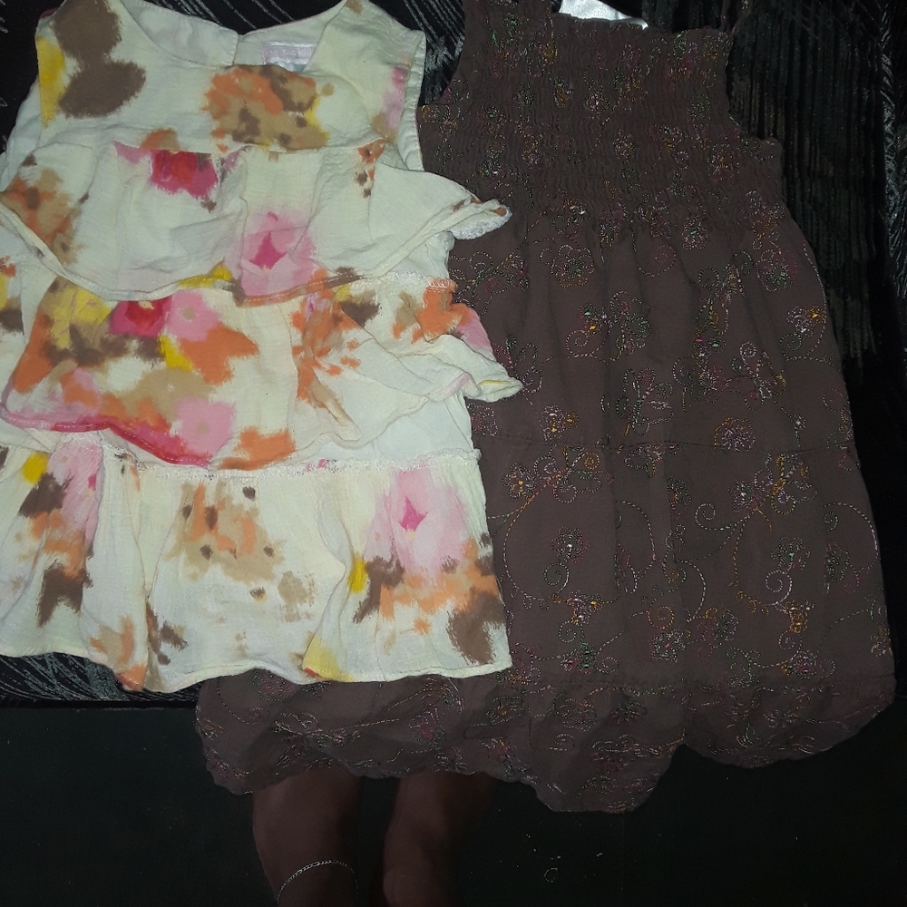 Top/ Dress 4T - Picture 3 of 3
